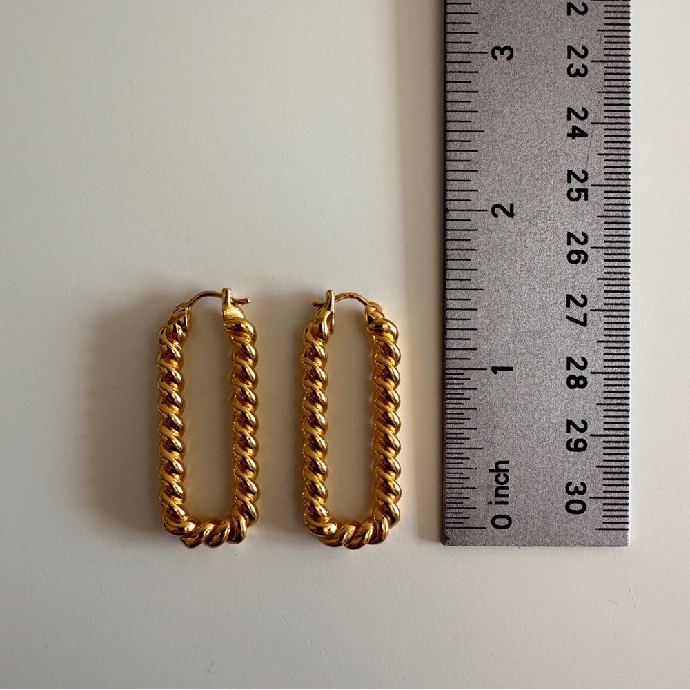 Missoma London twisted rectangle hoop earrings - Picture 6 of 6